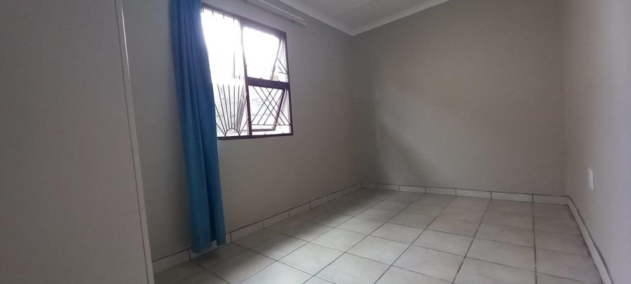 3 Bedroom Property for Sale in Sunnyridge Eastern Cape